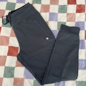 NWT GRADUAL GREY ACTIVE JOGGERS SIZE SMALL